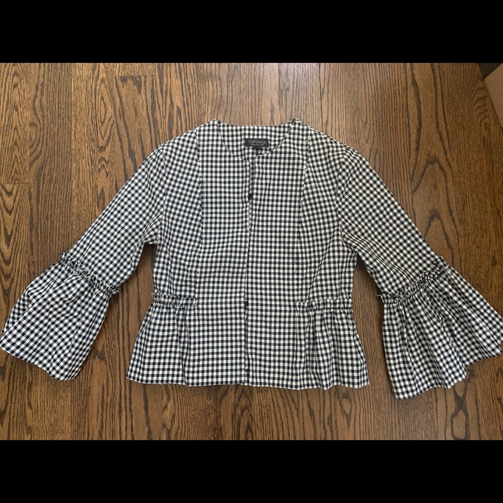 Topshop, size 4, ruffle boxy cropped bell sleeve jacket
